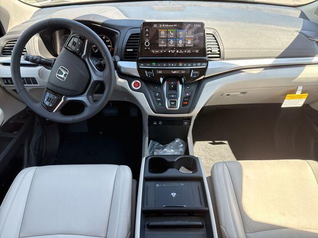 new 2026 Honda Odyssey car, priced at $42,437
