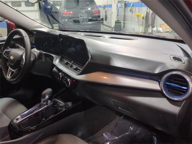 used 2025 Chevrolet Trax car, priced at $20,588