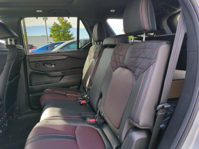 new 2026 Honda Pilot car, priced at $53,527