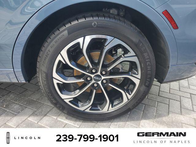 new 2026 Lincoln Nautilus car, priced at $68,295