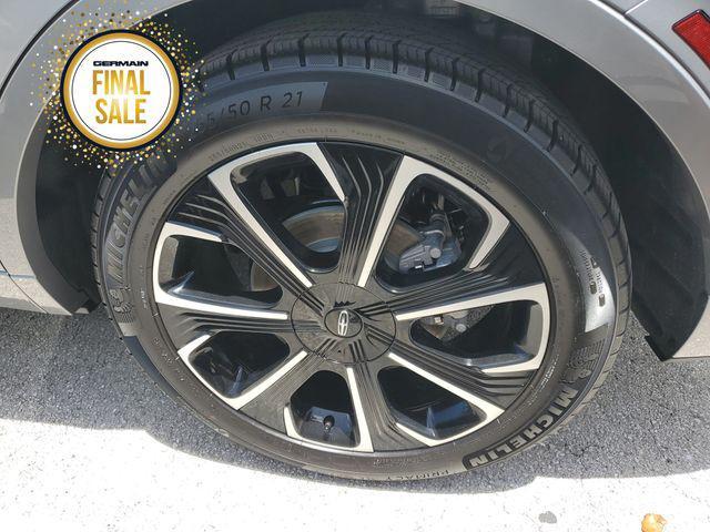 new 2025 Lincoln Nautilus car, priced at $61,275