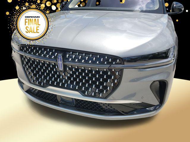 new 2025 Lincoln Nautilus car, priced at $61,275