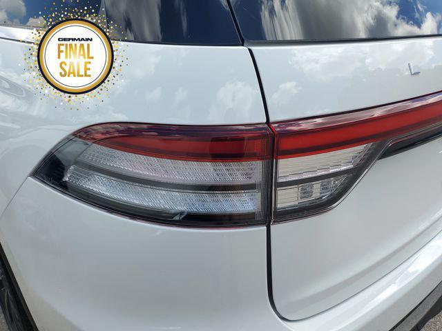 new 2025 Lincoln Aviator car, priced at $63,555