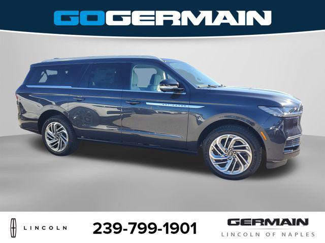 new 2025 Lincoln Navigator car, priced at $106,080