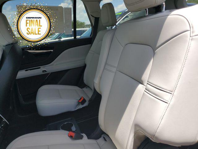 new 2025 Lincoln Aviator car, priced at $61,225