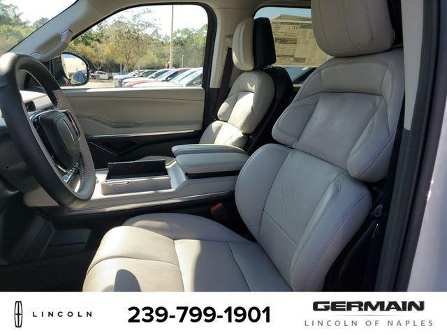 new 2026 Lincoln Navigator car, priced at $110,230