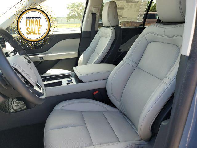 new 2025 Lincoln Aviator car, priced at $63,355