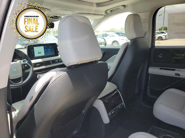 new 2025 Lincoln Aviator car, priced at $60,340