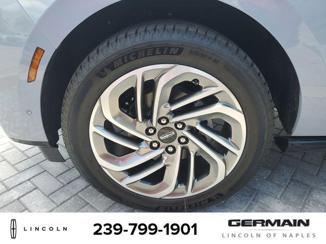 new 2025 Lincoln Navigator car, priced at $102,690