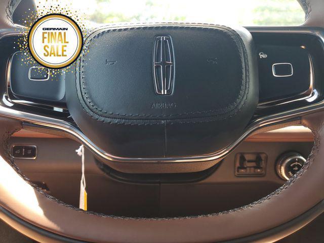 new 2025 Lincoln Navigator car, priced at $101,690