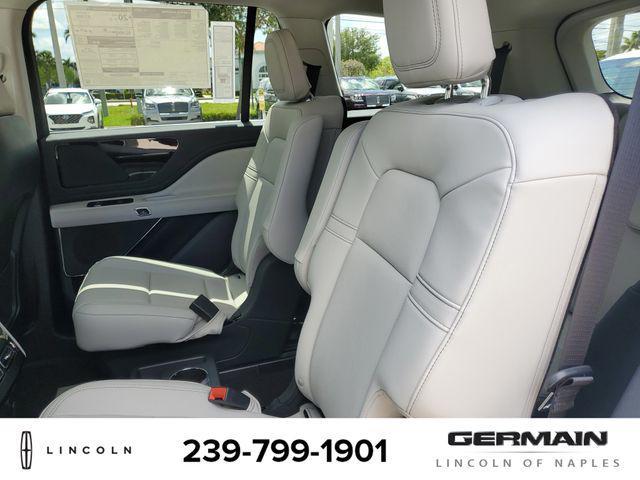 new 2025 Lincoln Aviator car, priced at $57,825