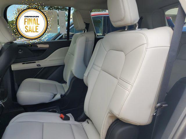 new 2025 Lincoln Aviator car, priced at $60,740