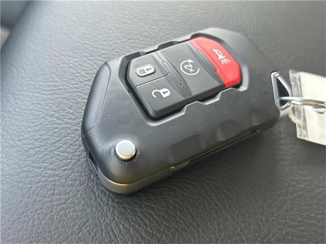 new 2025 Jeep Gladiator car, priced at $49,970