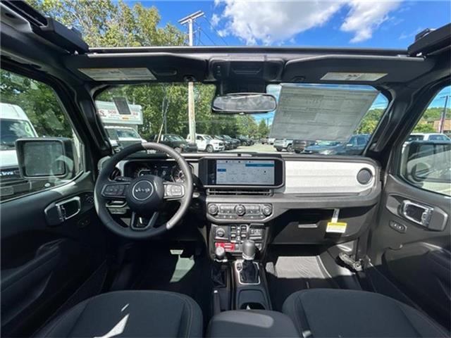 new 2025 Jeep Wrangler car, priced at $54,465