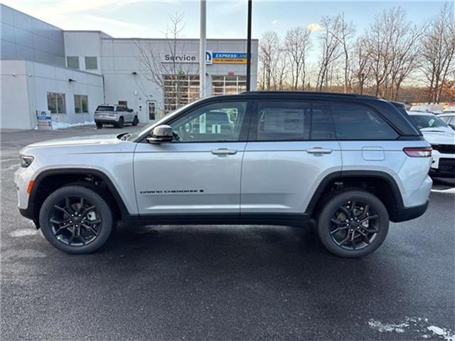 new 2025 Jeep Grand Cherokee car, priced at $50,485