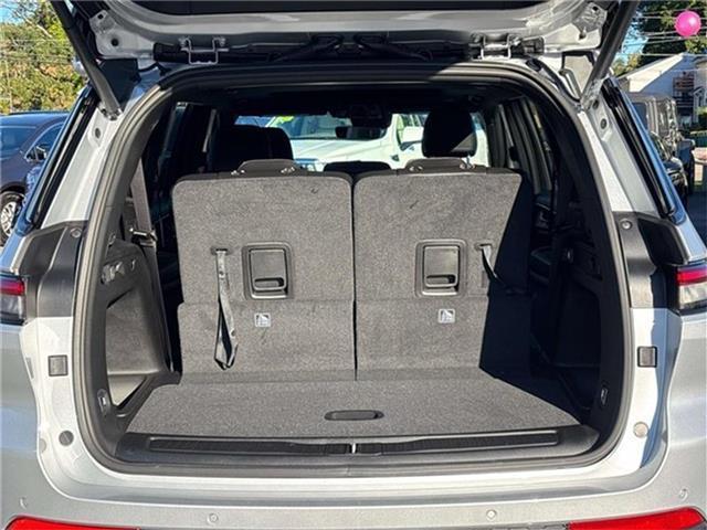 new 2025 Jeep Grand Cherokee L car, priced at $44,725