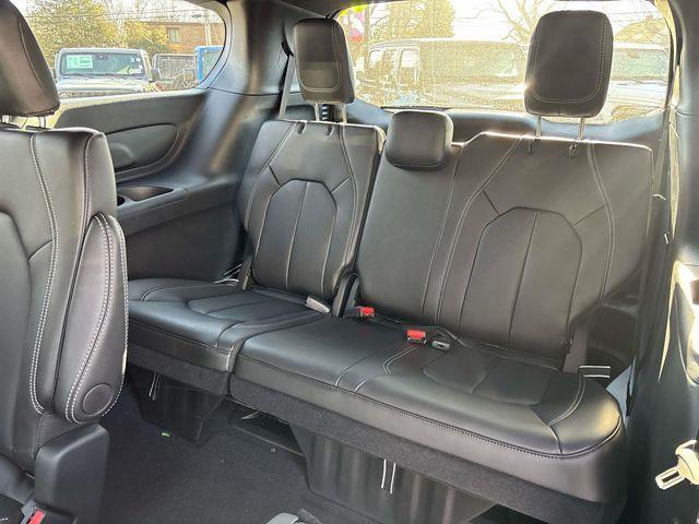 new 2026 Chrysler Pacifica car, priced at $43,660