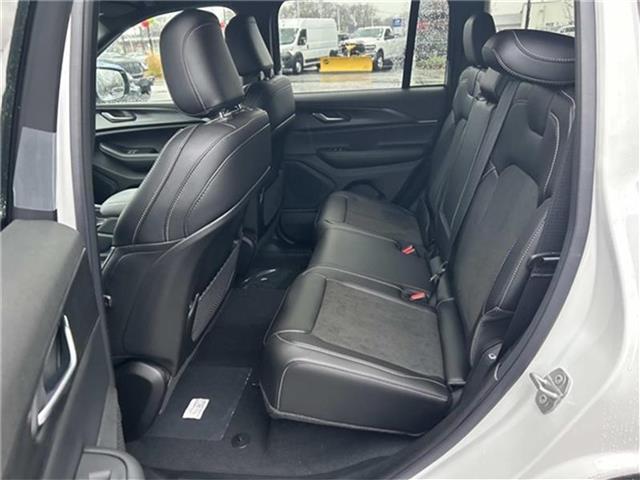 new 2025 Jeep Grand Cherokee car, priced at $44,635