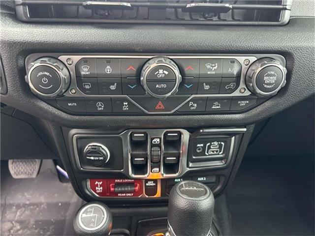 new 2026 Jeep Gladiator car, priced at $54,880