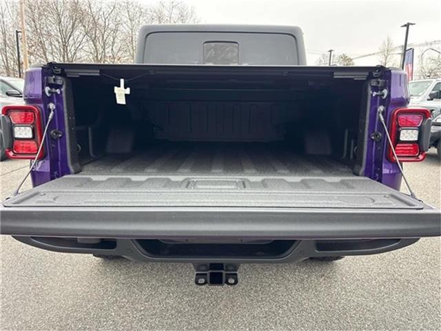 new 2026 Jeep Gladiator car, priced at $54,880