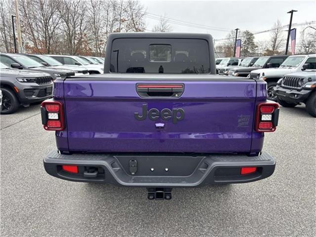 new 2026 Jeep Gladiator car, priced at $54,880