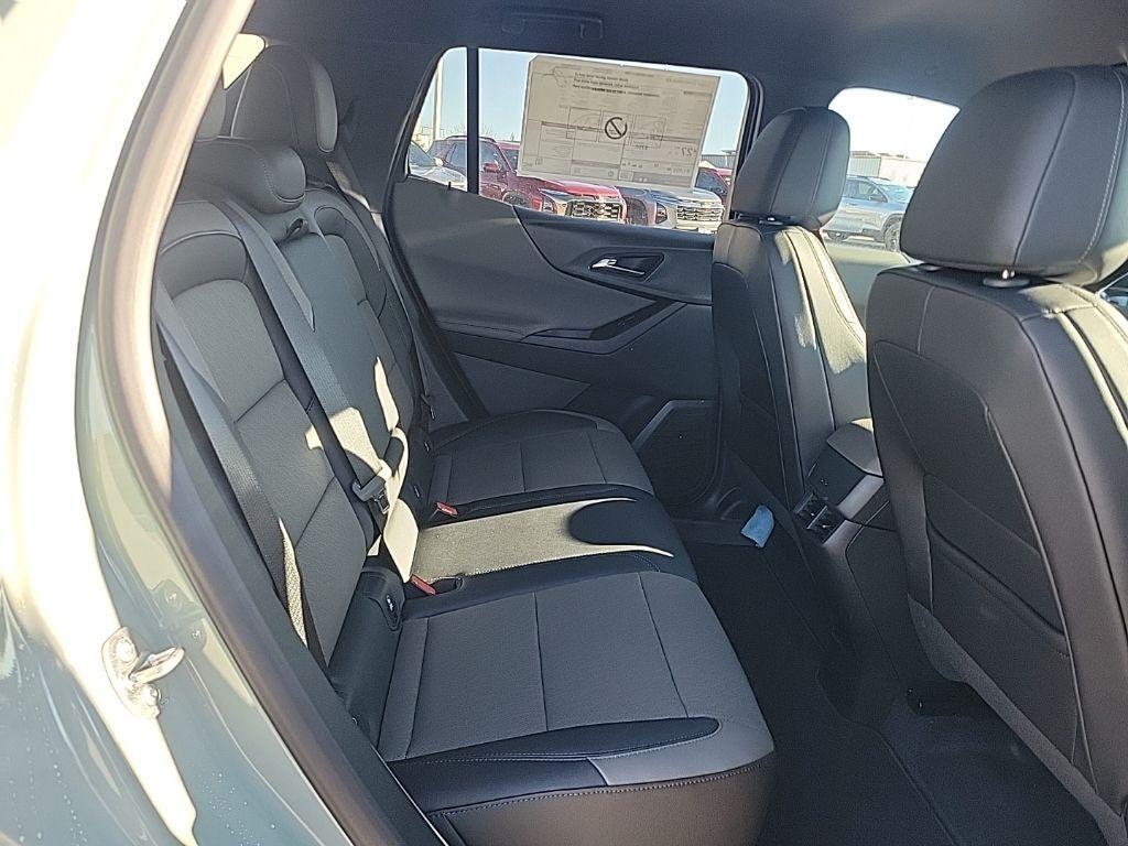 new 2026 Chevrolet Equinox car, priced at $31,155