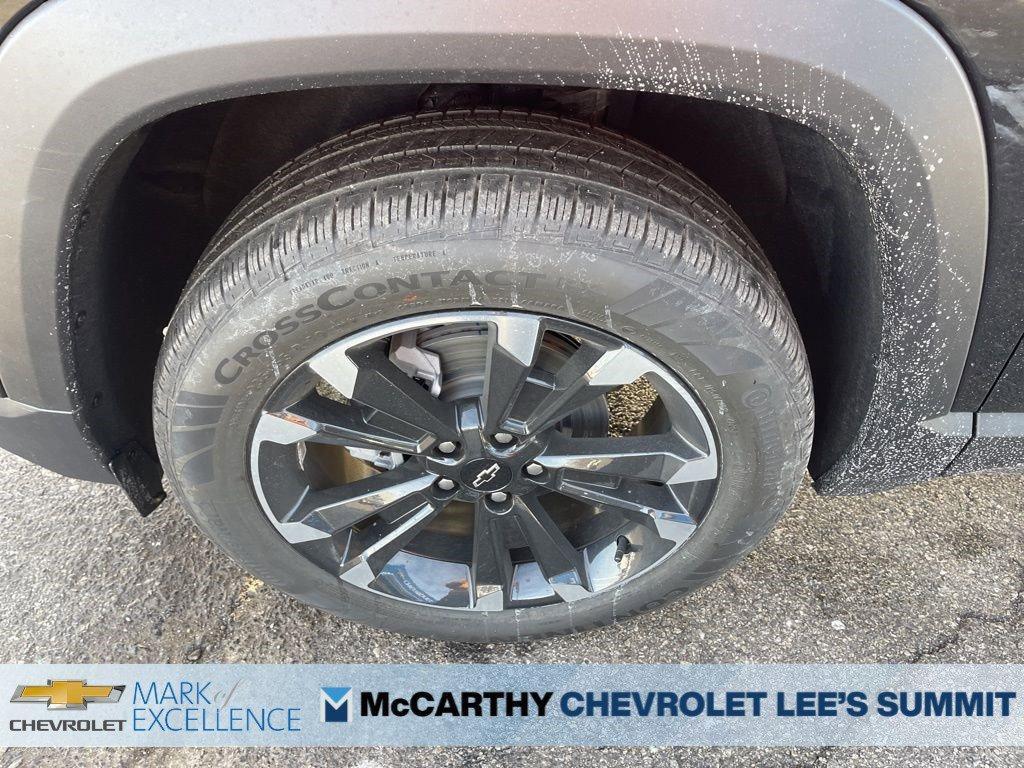 new 2026 Chevrolet Equinox car, priced at $32,685