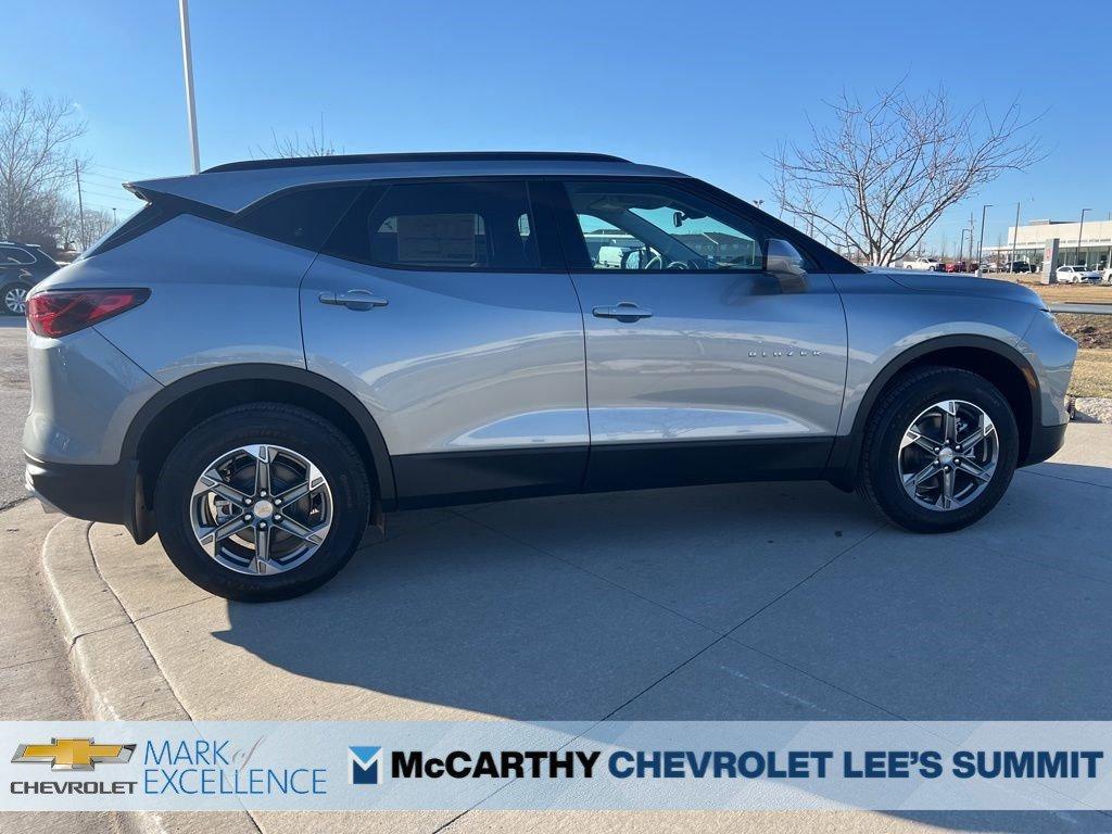 new 2026 Chevrolet Blazer car, priced at $36,564