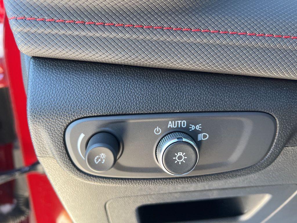 new 2026 Chevrolet TrailBlazer car, priced at $30,185