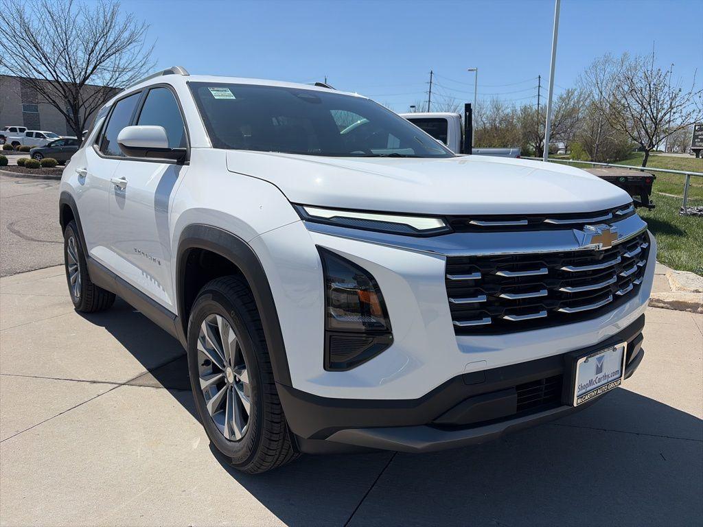 new 2026 Chevrolet Equinox car, priced at $34,459