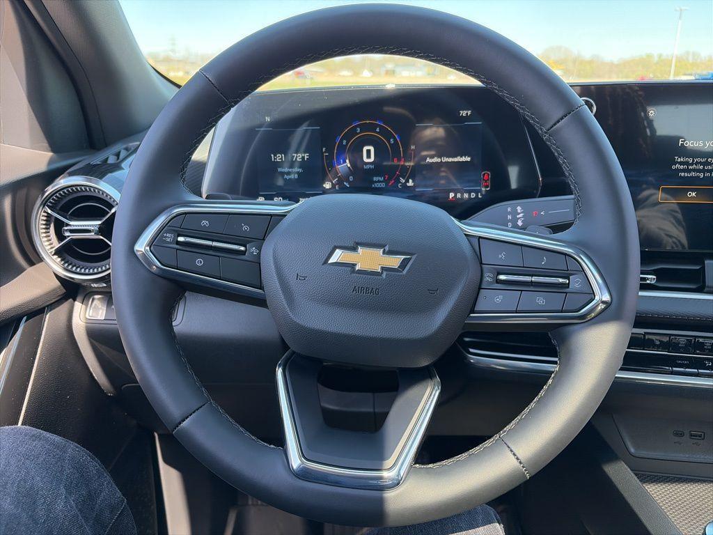 new 2026 Chevrolet Equinox car, priced at $34,459