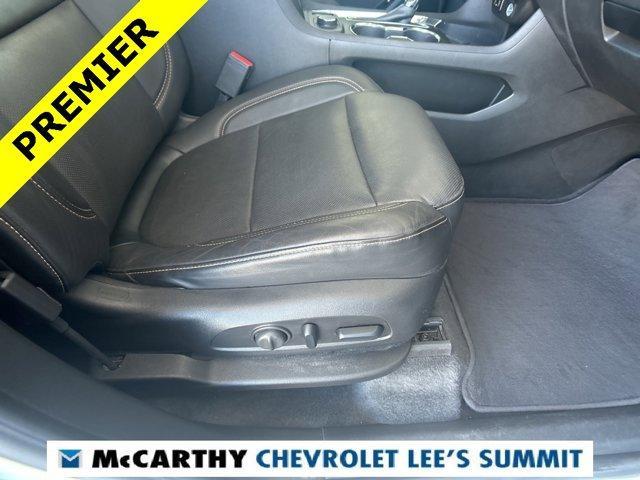 2018 Iridescent Pearl Tricoat Chevrolet Traverse
