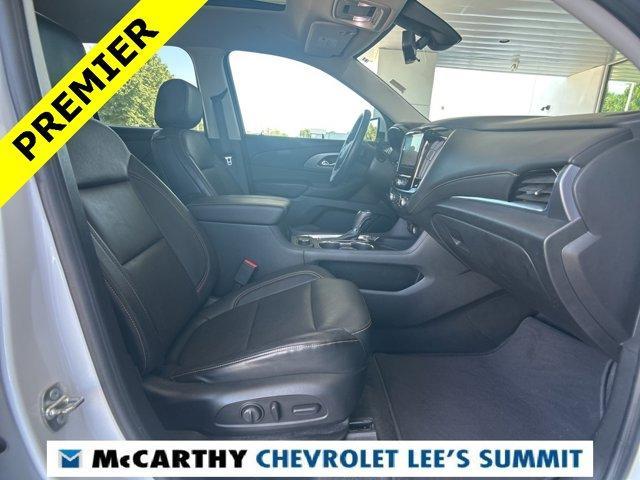 2018 Iridescent Pearl Tricoat Chevrolet Traverse