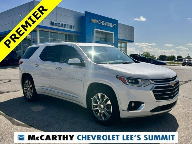 2018 Iridescent Pearl Tricoat Chevrolet Traverse