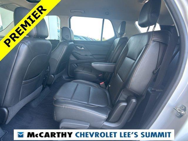 2018 Iridescent Pearl Tricoat Chevrolet Traverse