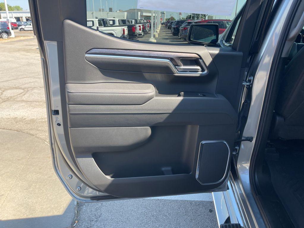 new 2026 Chevrolet Silverado 1500 car, priced at $57,980