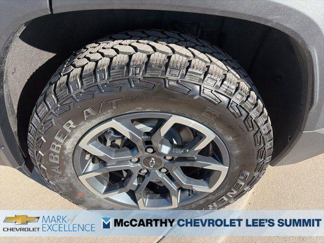 new 2026 Chevrolet Equinox car, priced at $34,670