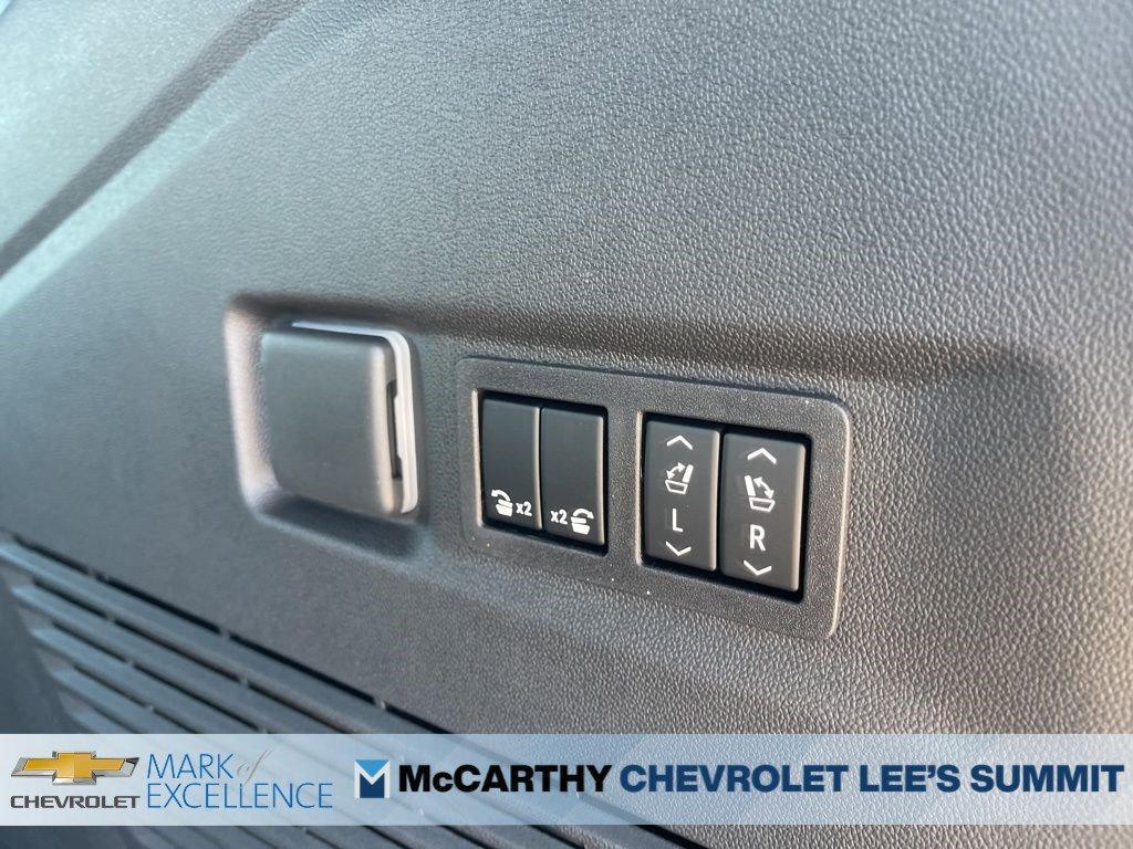new 2026 Chevrolet Suburban car, priced at $82,704