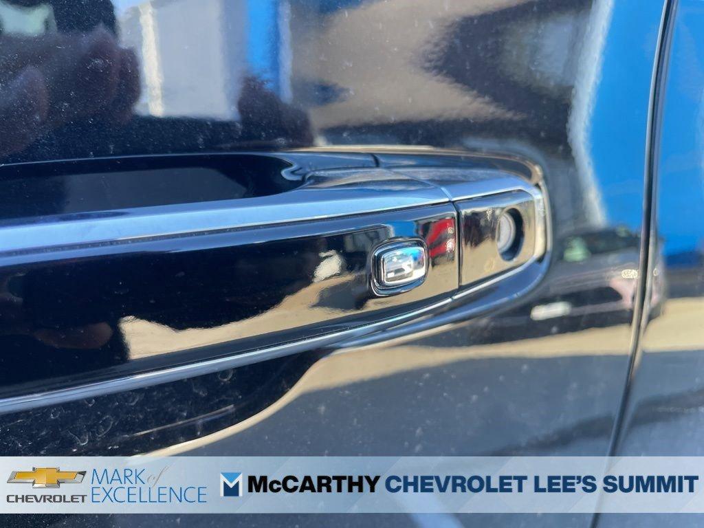 new 2026 Chevrolet Suburban car, priced at $82,704