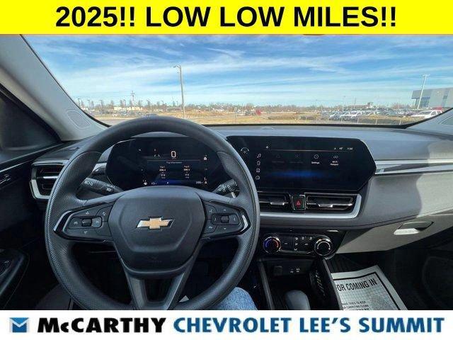 used 2025 Chevrolet TrailBlazer car, priced at $23,000