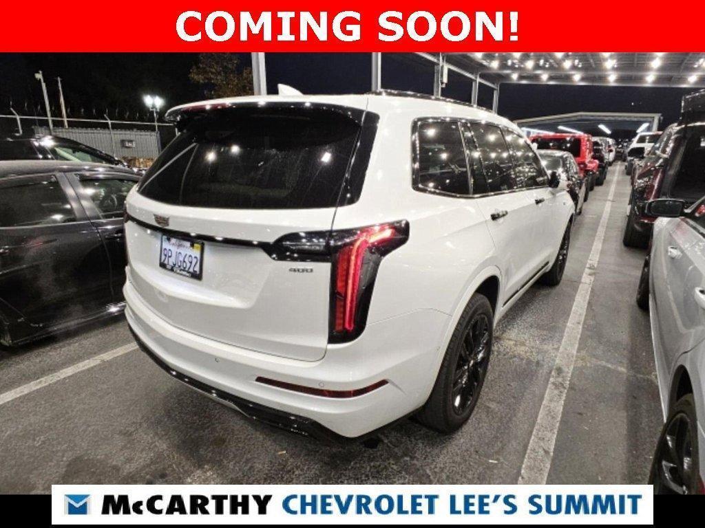 used 2021 Cadillac XT6 car, priced at $32,000