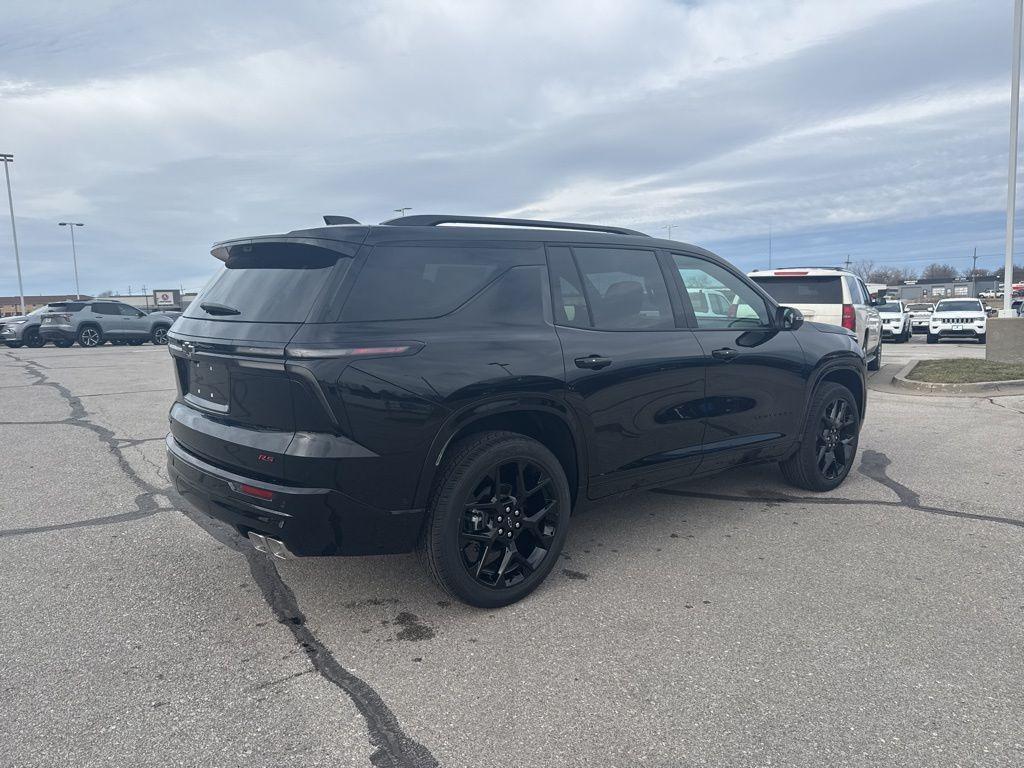 new 2026 Chevrolet Traverse car, priced at $55,634