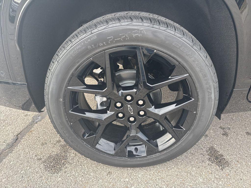 new 2026 Chevrolet Traverse car, priced at $55,634