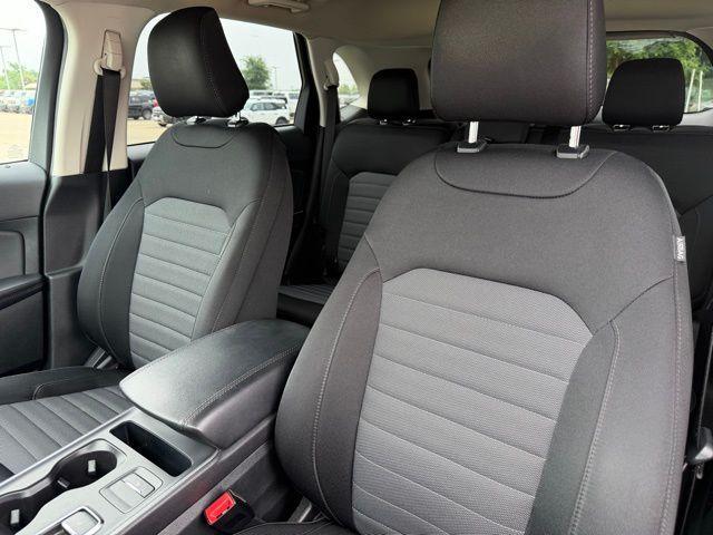 used 2023 Ford Edge car, priced at $18,000