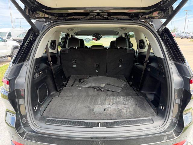 used 2021 Jeep Grand Cherokee L car, priced at $23,000