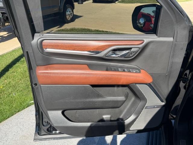 used 2023 GMC Yukon XL car, priced at $65,000