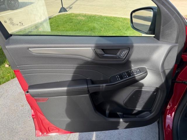 used 2025 Ford Escape car, priced at $23,500