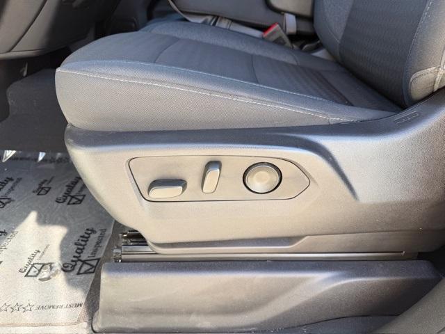 used 2024 Chevrolet Silverado 1500 car, priced at $32,000