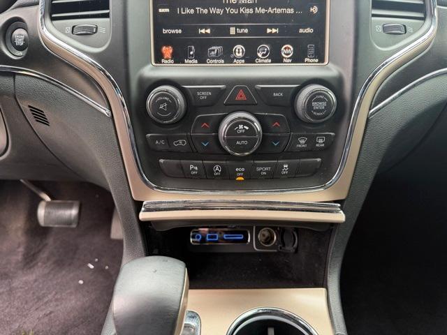 used 2017 Jeep Grand Cherokee car, priced at $13,500