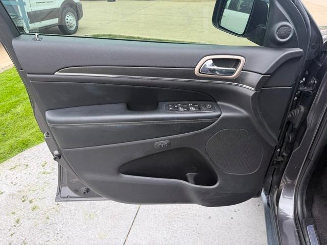 used 2017 Jeep Grand Cherokee car, priced at $13,500